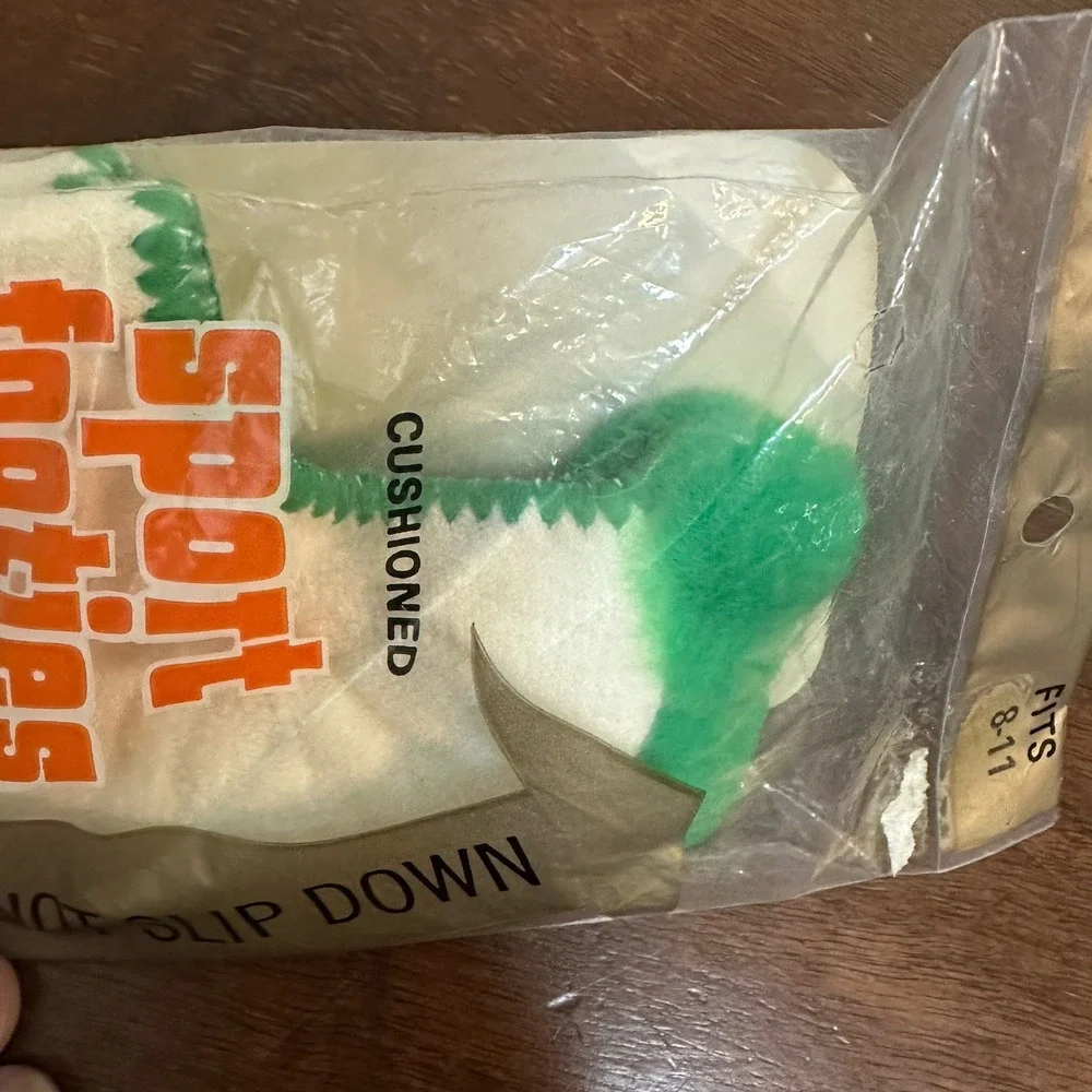 Vintage Pom Pom Cushioned Sport Footies No Slip Orlon Size 8-11 NEW NOS